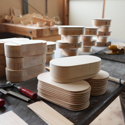 うるし塗りわっぱの弁当箱セット〈ランチベルト+八角箸(無色)付き〉